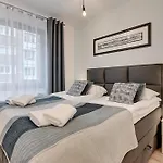 Apartmate- Heart Of Oldtown Apartment- Sauna & Security Apartmán *