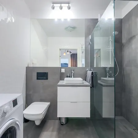 Apartmate- Heart Of Oldtown Apartment- Sauna & Security Apartament