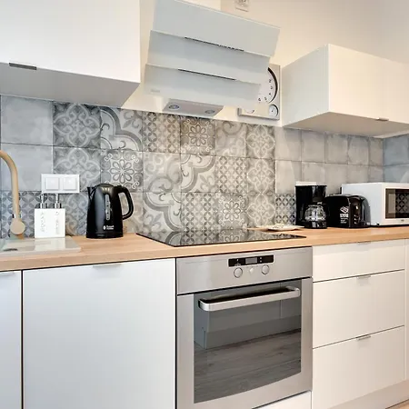 Apartmate- Heart Of Oldtown Apartment- Sauna & Security