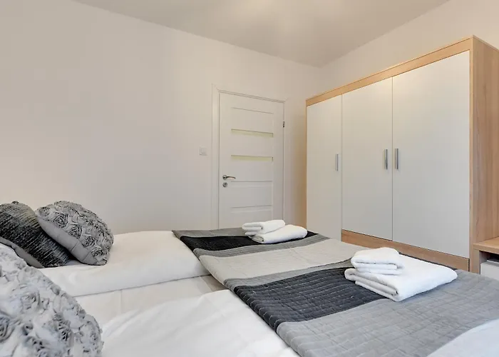 Apartmate- Heart Of Oldtown Apartment- Sauna & Security Apartament Gdańsk