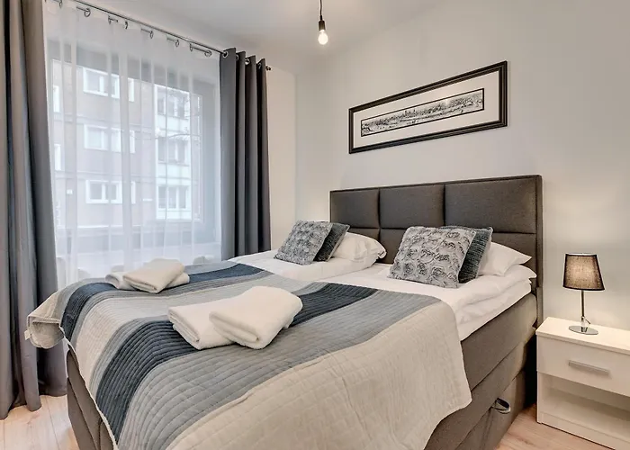 Apartmate- Heart Of Oldtown Apartment- Sauna & Security Апартаменты *