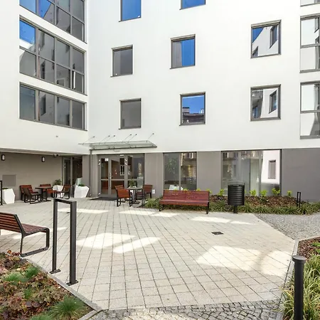 Apartment Apartmate- Heart Of Oldtown Apartment- Sauna & Security Danzig